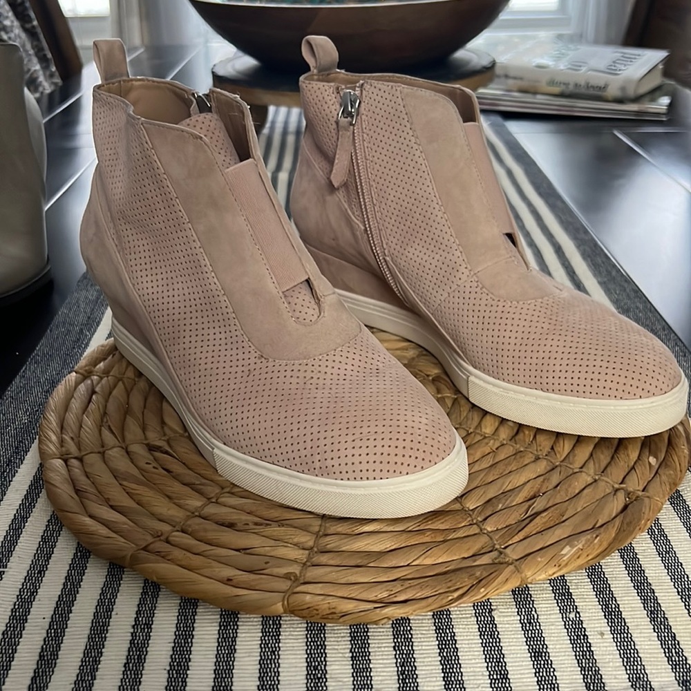L’Paolo wedge sneaker